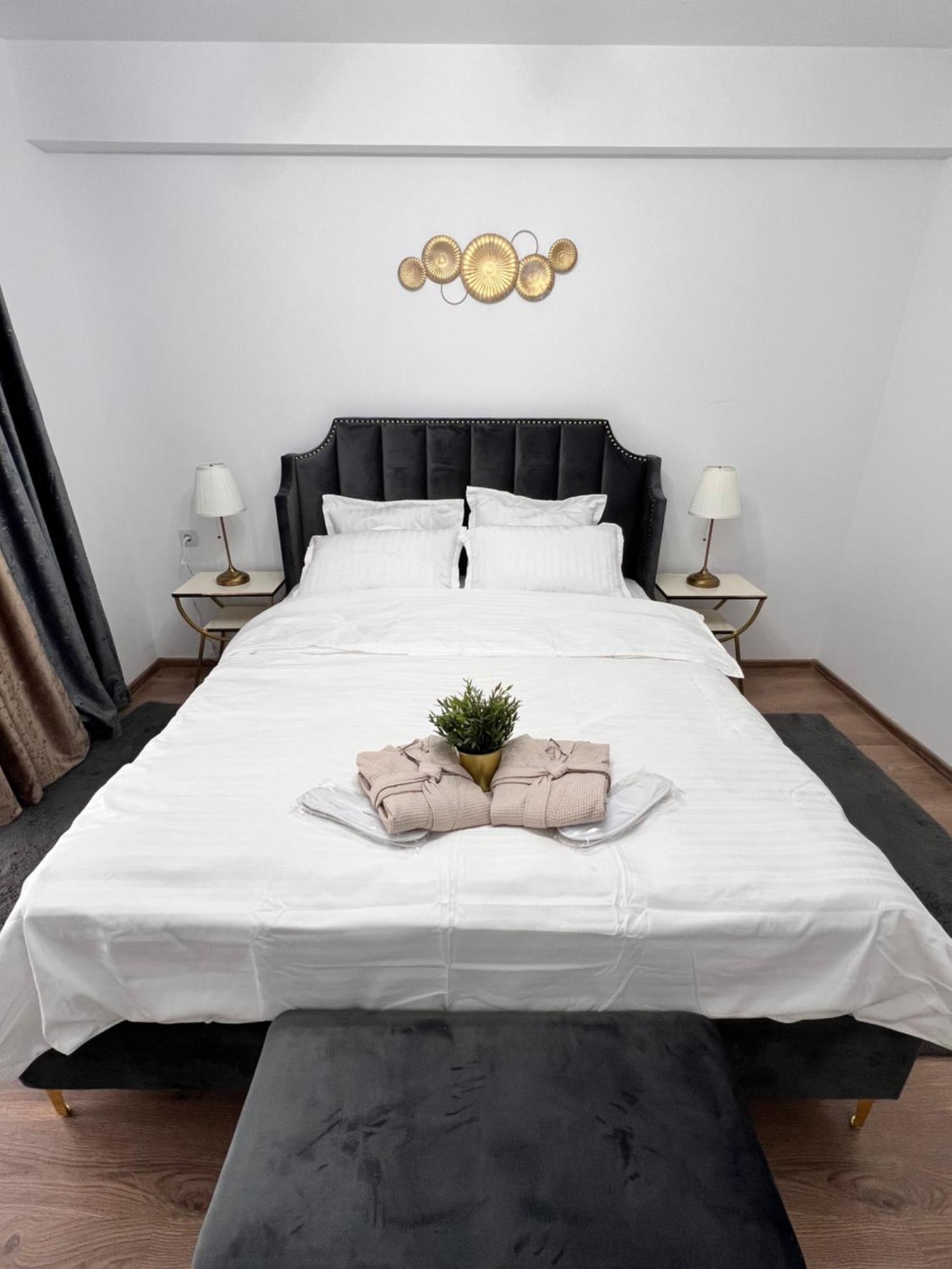 Sun Apartments オトペニ エクステリア 写真